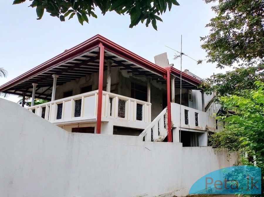 House For Sale in Suwarapola