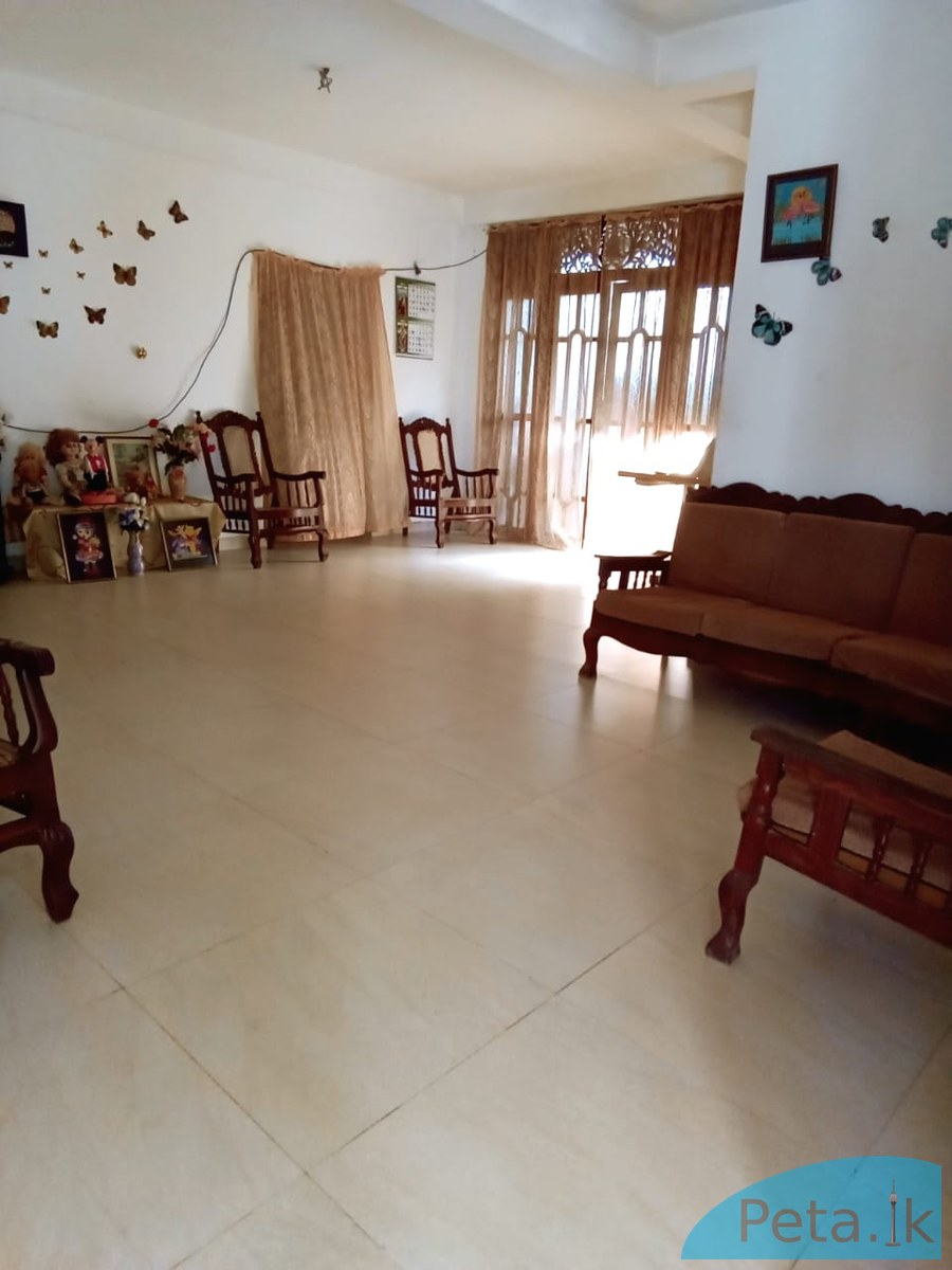 House For Sale in Suwarapola