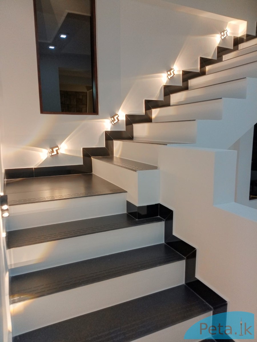 House for sale in Kadawataha 