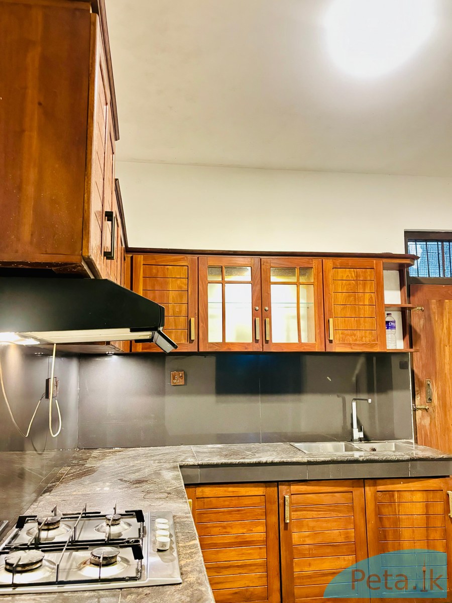 House For Rent In Thalawathugoda 