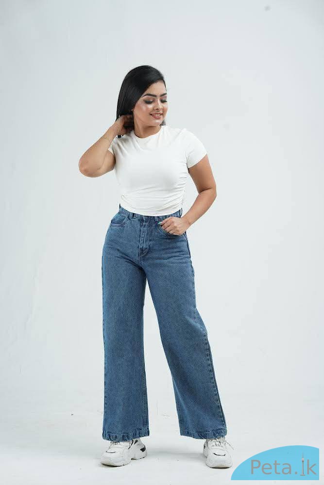 LADIES HIGHWAIST DENIMS