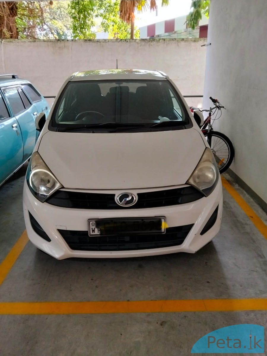 Peradua Axia 2015 